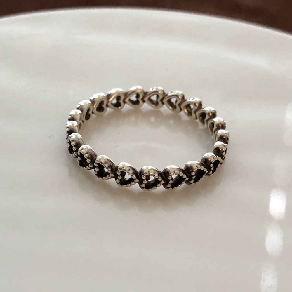 Pandora ring